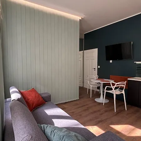 Dyrekcyjna 10 Center Апартаменты *