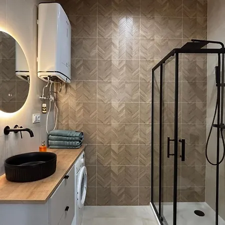 Dyrekcyjna 10 Center